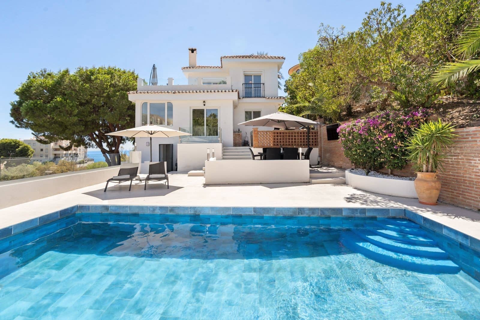 3 sovrum Villa till salu i Fuengirola med pool - 1 275 000 € (Ref: 9634476)