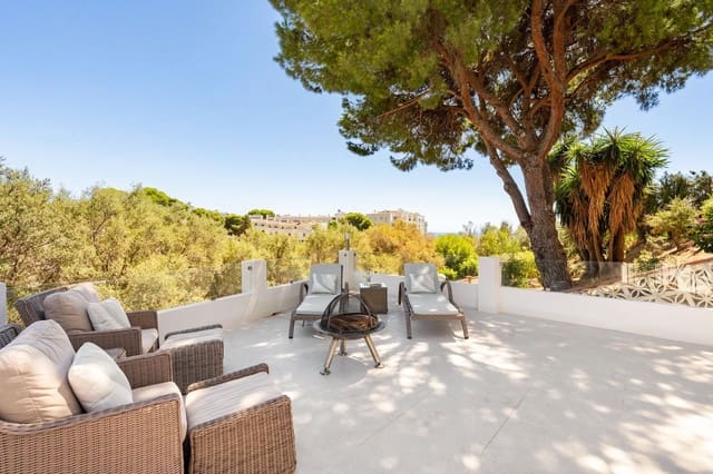 3 sovrum Villa till salu i Centro ciudad, Fuengirola med pool - 1 275 000 € (Ref: 9634476)