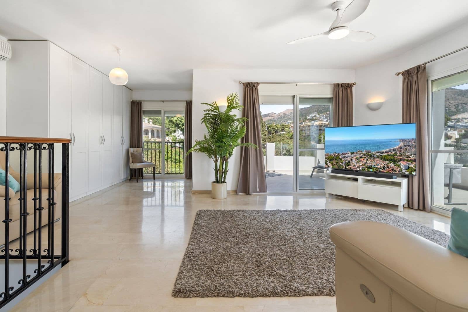 3 sovrum Villa till salu i Fuengirola med pool - 1 275 000 € (Ref: 9634476)