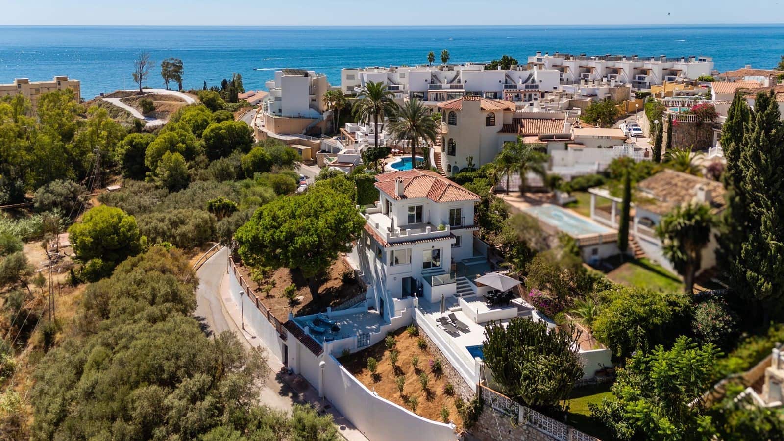 3 sovrum Villa till salu i Fuengirola med pool - 1 275 000 € (Ref: 9634476)