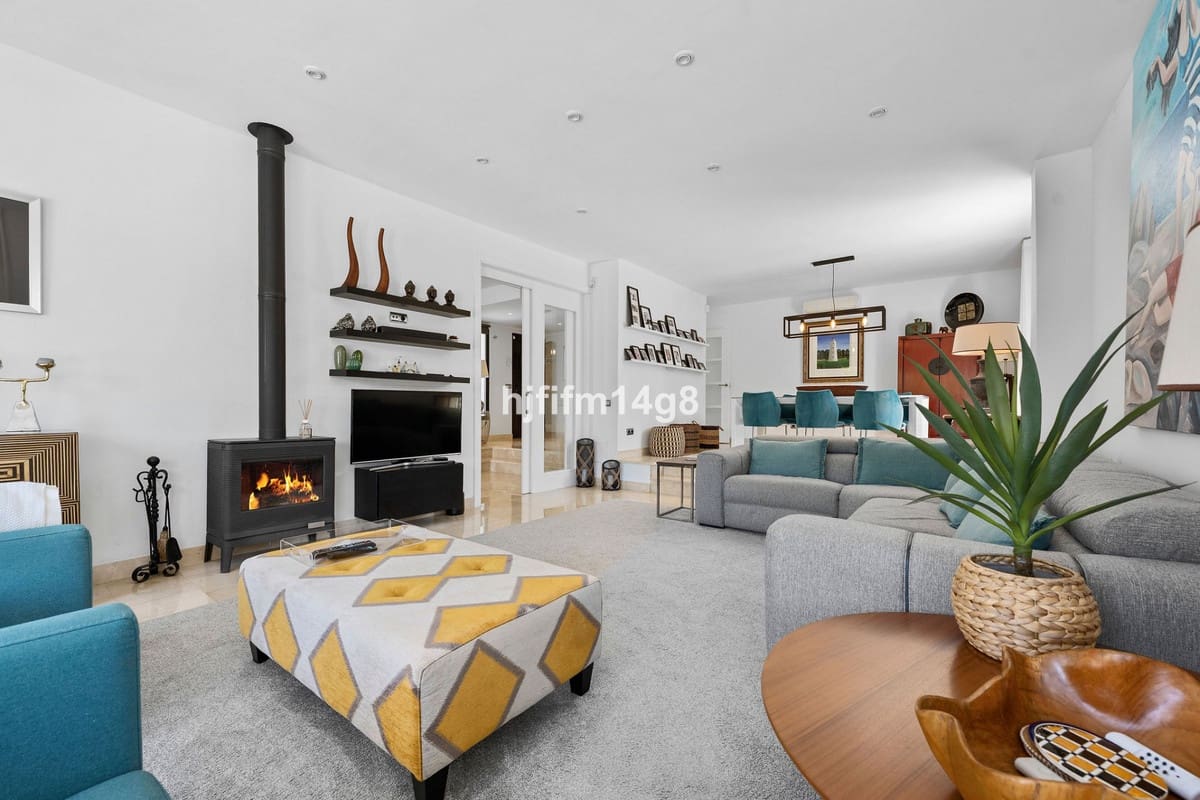 5 camera da letto Villa in vendita in Nueva Andalucia con piscina - 2.025.000 € (Rif: 9634477)