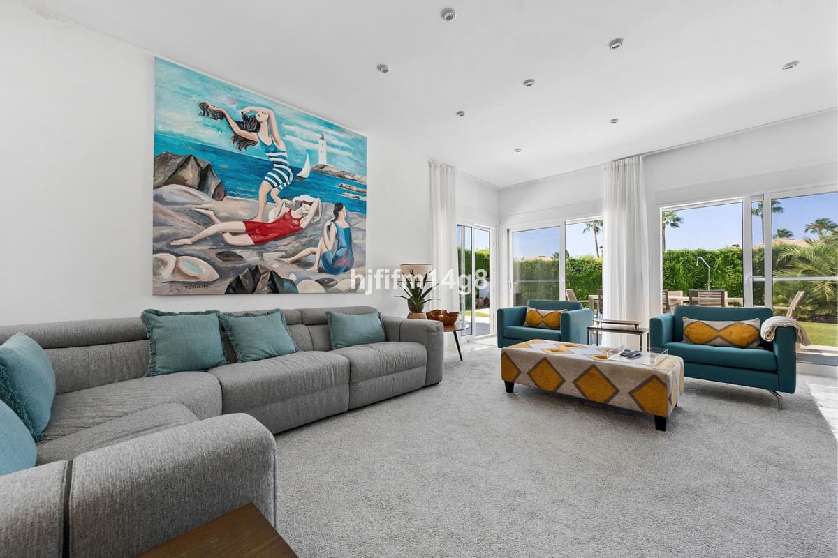 5 camera da letto Villa in vendita in Nueva Andalucia con piscina - 2.025.000 € (Rif: 9634477)