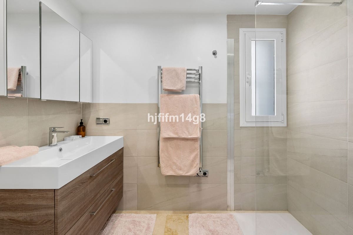 5 camera da letto Villa in vendita in Nueva Andalucia con piscina - 2.025.000 € (Rif: 9634477)