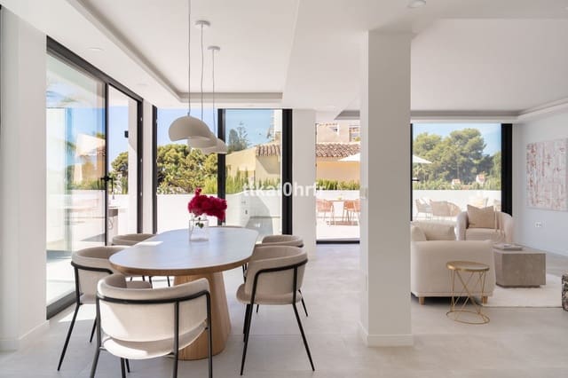 Chalet de 3 habitaciones en La Dama de Noche - La Alzambra, Marbella en venta - 1.195.000 € (Ref: 9634478)