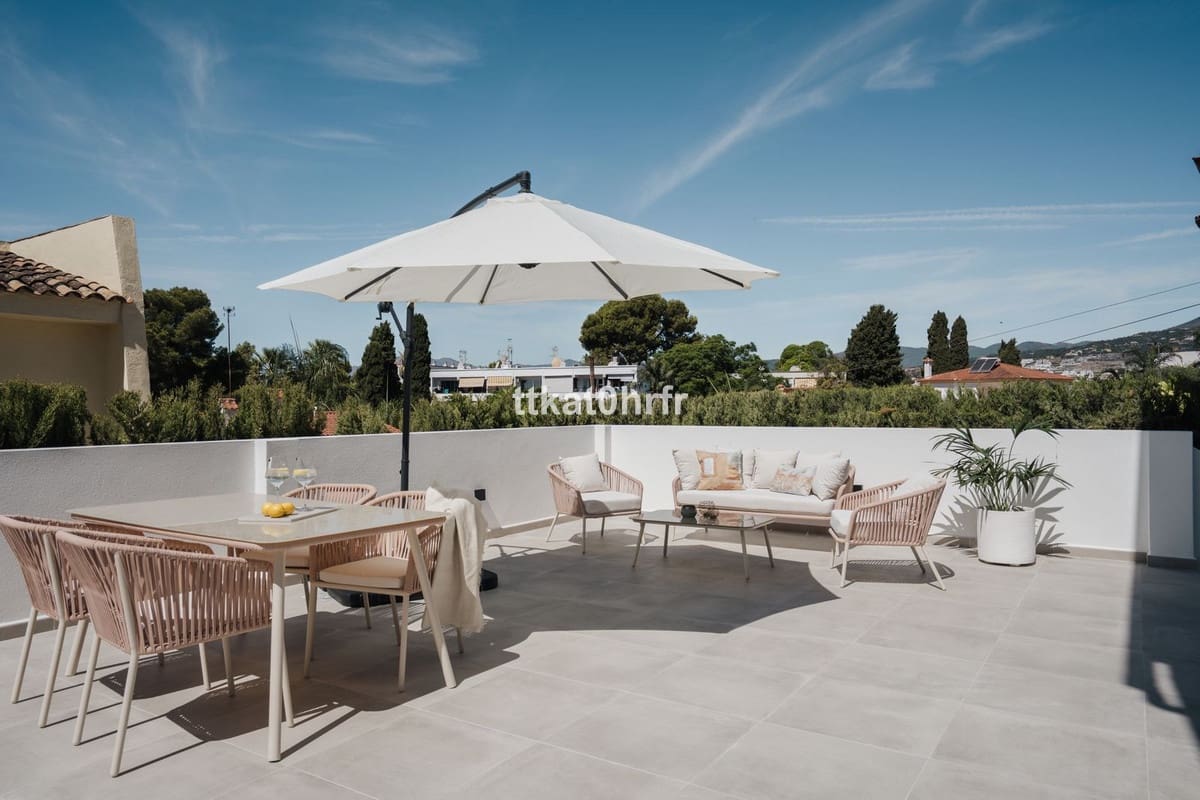 Chalet de 3 habitaciones en Nueva Andalucia en venta - 1.195.000 € (Ref: 9634478)