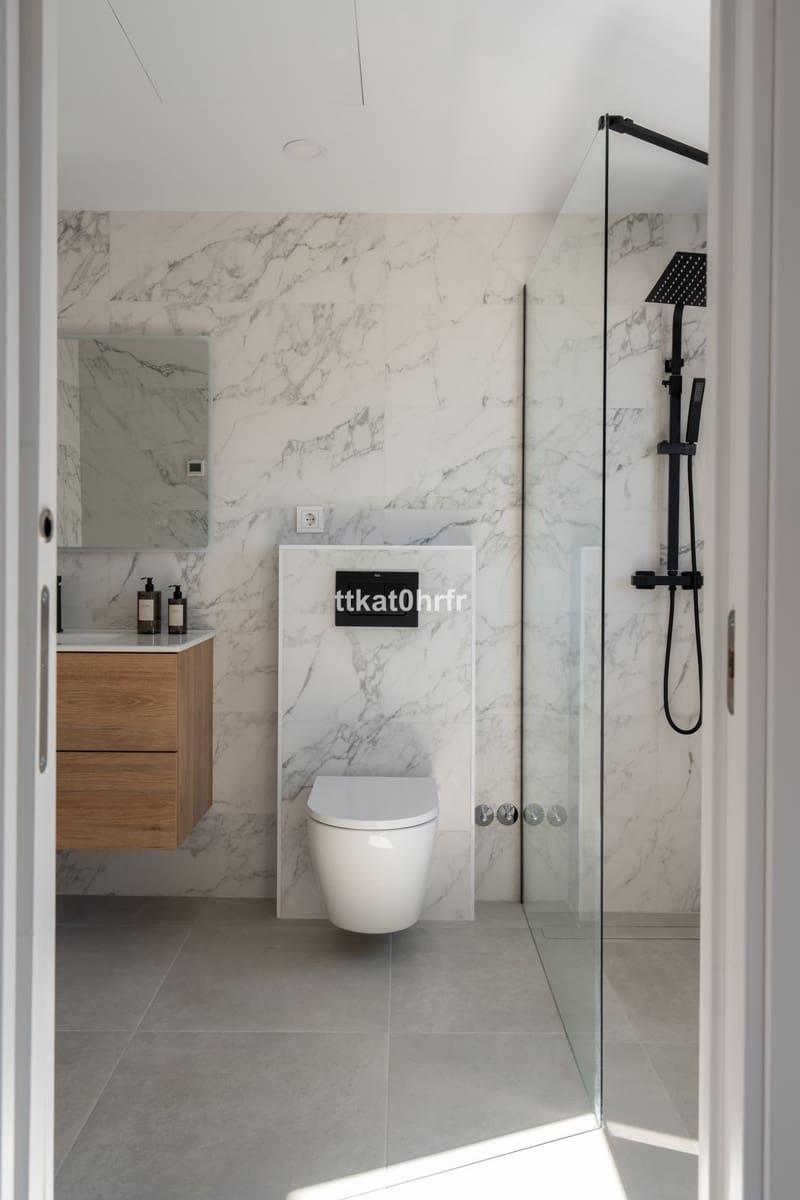 Chalet de 3 habitaciones en Nueva Andalucia en venta - 1.195.000 € (Ref: 9634478)