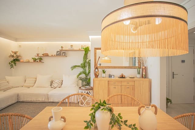 3 sovrum Lägenhet till salu i Centro, Estepona med pool - 700 000 € (Ref: 9637460)