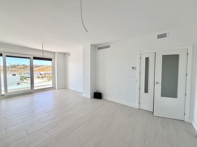3 sypialnia Apartament na sprzedaż w Centro, Estepona z basenem garażem - 475 000 € (Ref: 9637465)