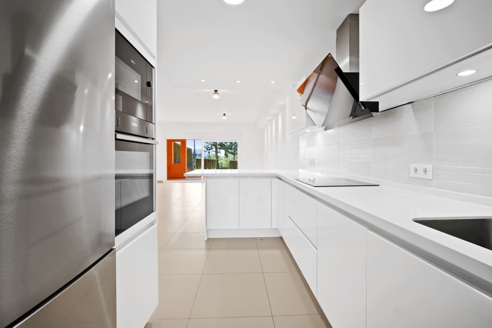 3 camera da letto Casa in vendita in Benahavis con piscina - 670.000 € (Rif: 9637467)