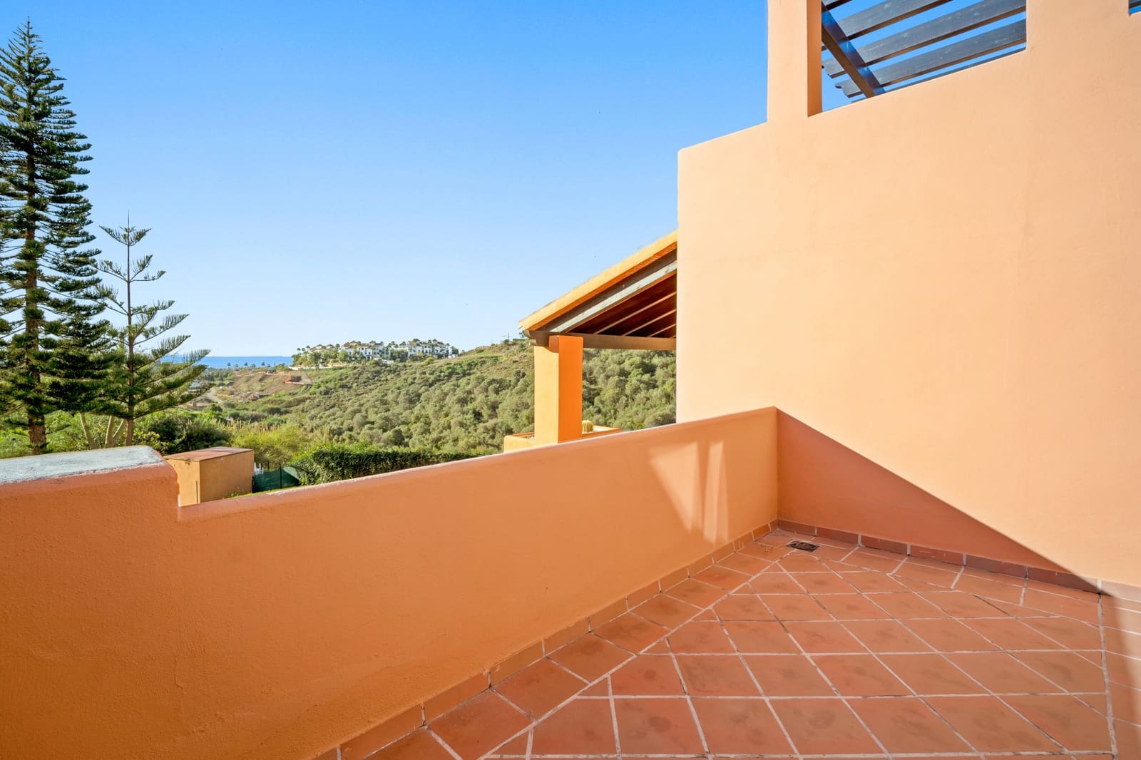 3 camera da letto Casa in vendita in Benahavis con piscina - 670.000 € (Rif: 9637467)