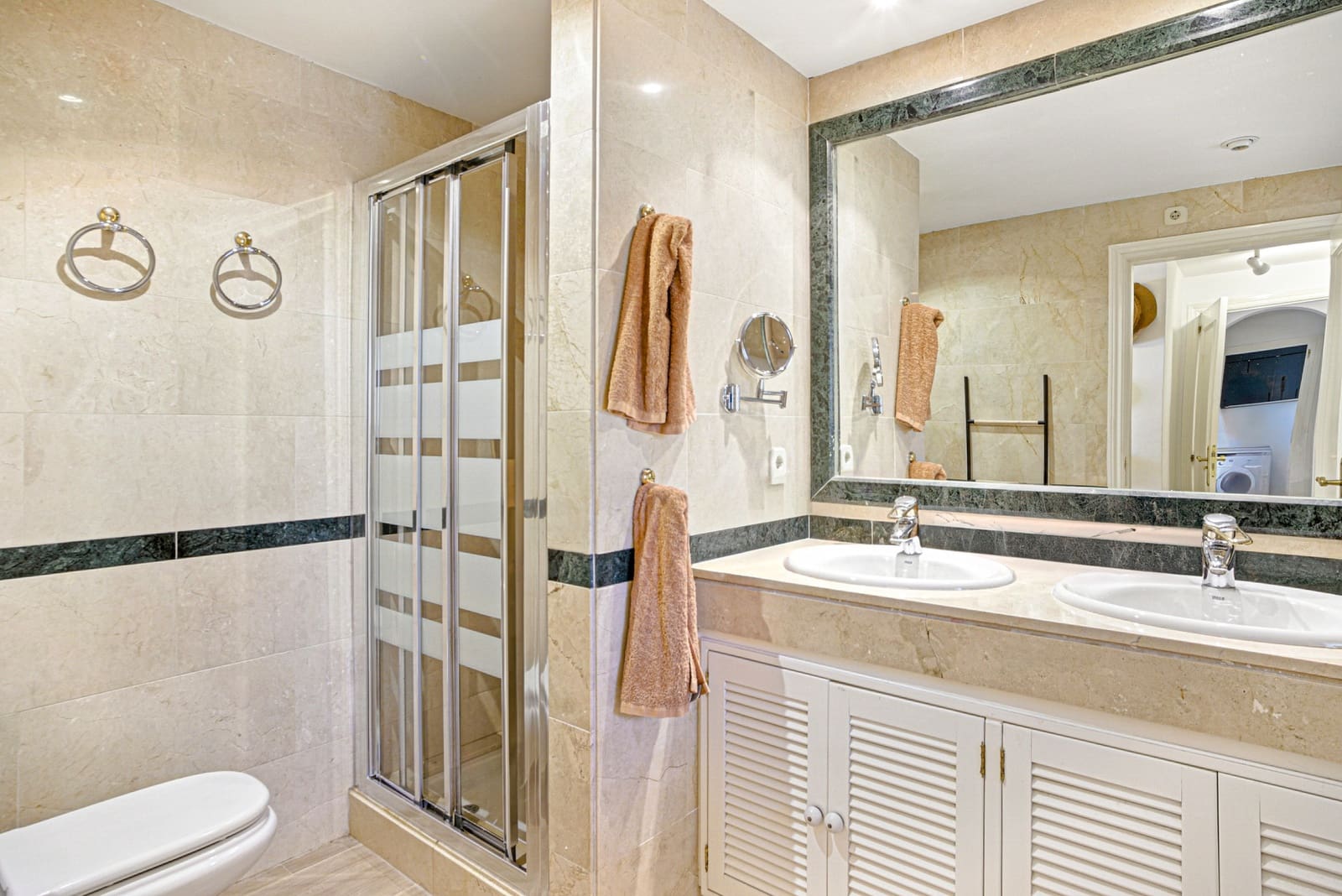 2 slaapkamer Appartement te koop in Marbella met zwembad - € 750.000 (Ref: 9637469)