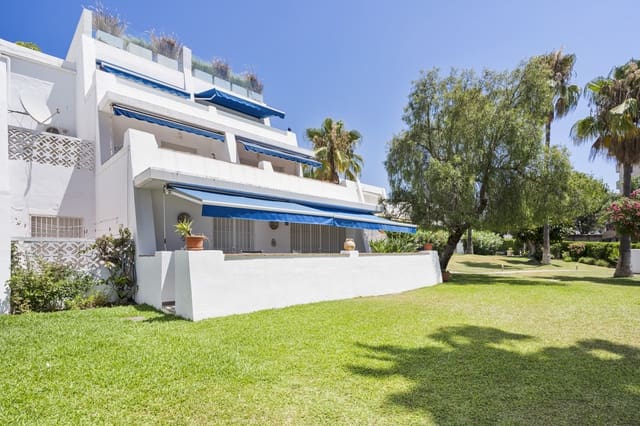 3 makuuhuone Huoneisto myytävänä paikassa La Dama de Noche - La Alzambra, Marbella mukana uima-altaan - 630 000 € (Ref: 9637473)