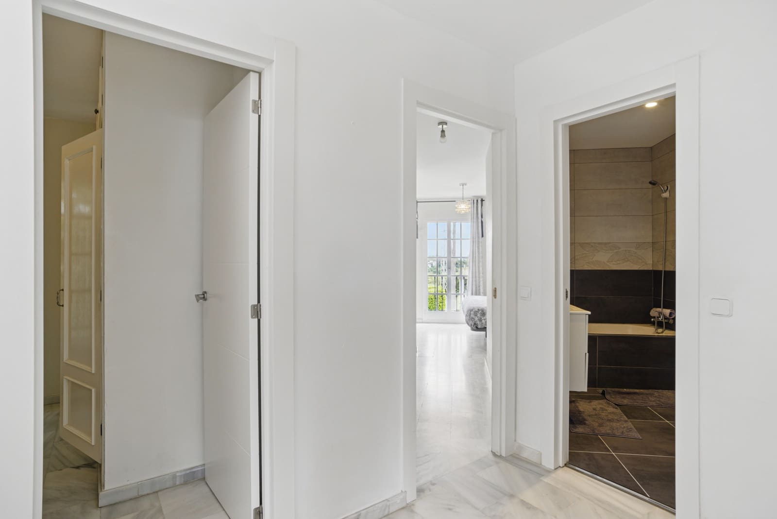 3 soverom Hus til salgs i Bel-Air med svømmebasseng - € 635 000 (Ref: 9637474)