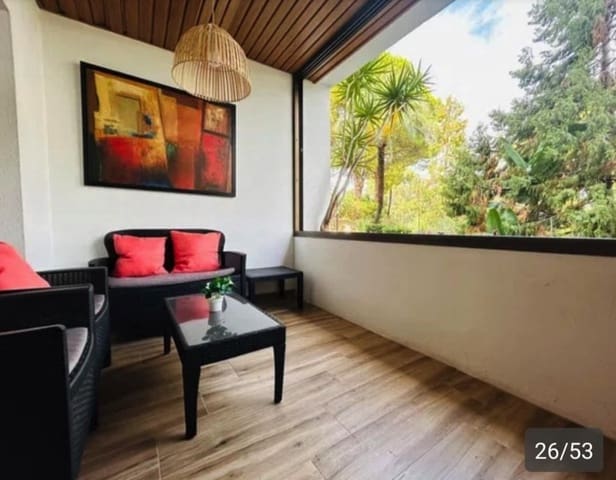 2 makuuhuone Huoneisto myytävänä paikassa La Dama de Noche - La Alzambra, Marbella mukana uima-altaan - 640 000 € (Ref: 9637475)