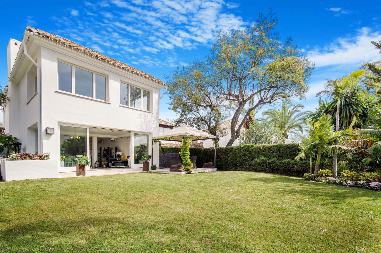 4 sypialnia Willa na sprzedaż w Mijas Costa z basenem - 899 000 € (Ref: 9637480)