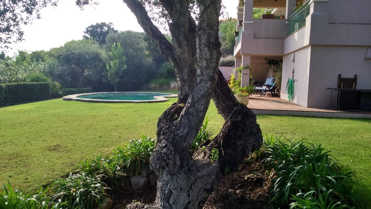 4 sypialnia Willa na sprzedaż w Sotogrande z basenem - 800 000 € (Ref: 9637481)