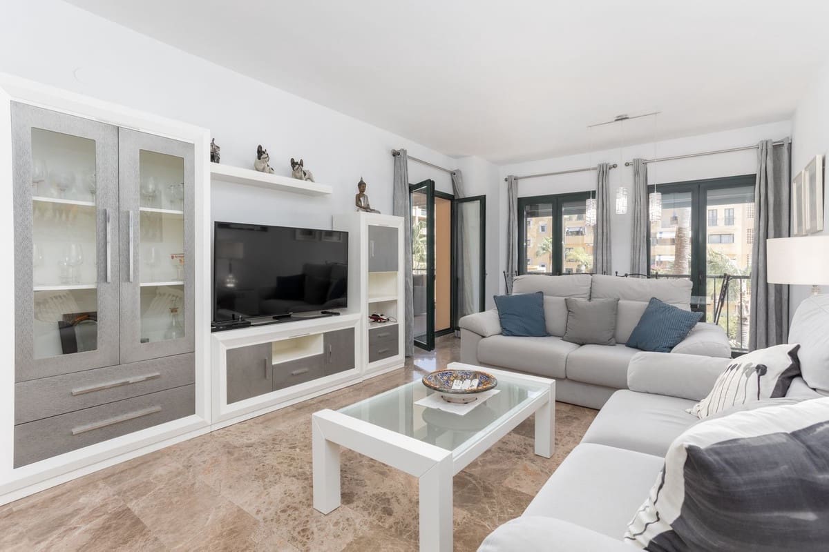 2 chambre Appartement à vendre à San Pedro de Alcantara avec piscine garage - 580 000 € (Ref: 9637482)