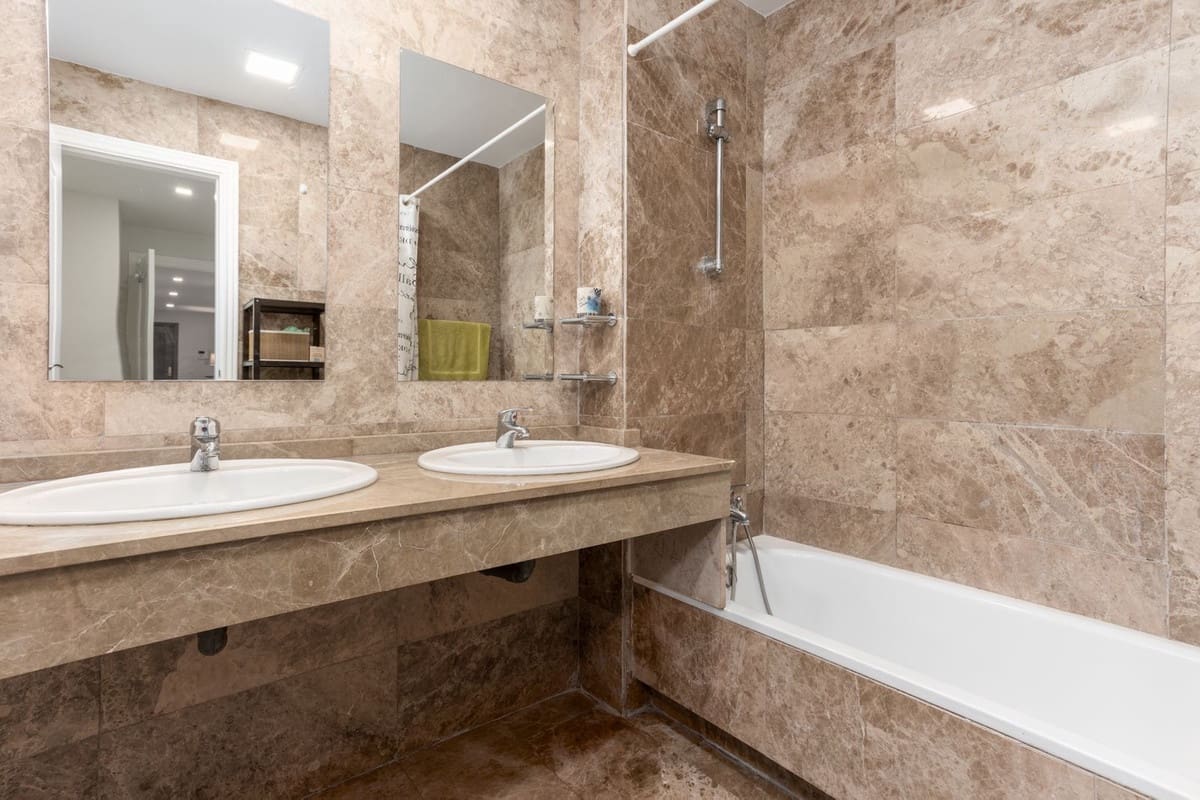 2 chambre Appartement à vendre à San Pedro de Alcantara avec piscine garage - 580 000 € (Ref: 9637482)