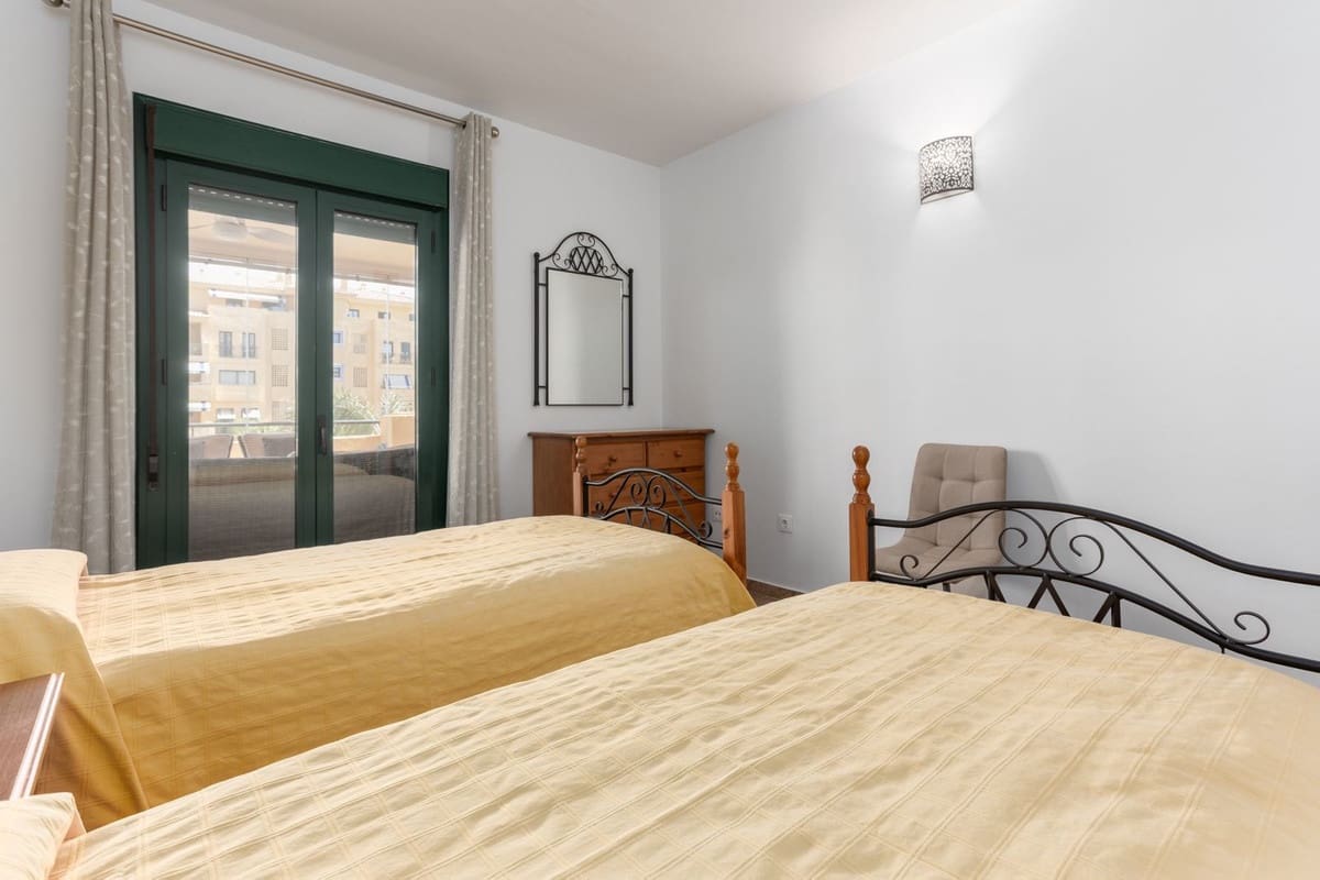 2 chambre Appartement à vendre à San Pedro de Alcantara avec piscine garage - 580 000 € (Ref: 9637482)