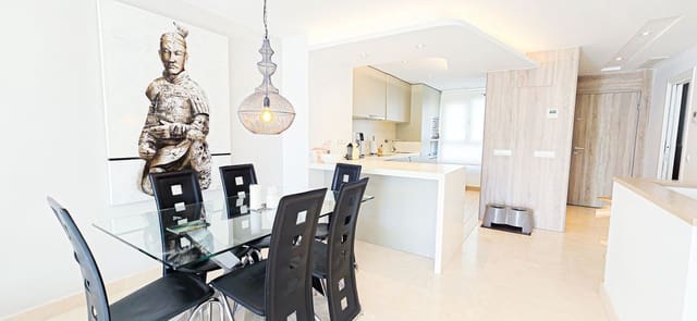 3 sypialnia Dom blizniak na sprzedaż w La Cala Golf, Mijas z basenem - 680 000 € (Ref: 9637484)