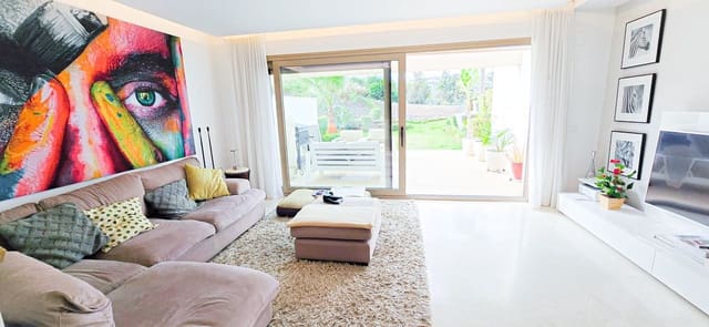 3 sypialnia Dom blizniak na sprzedaż w La Cala Golf, Mijas z basenem - 680 000 € (Ref: 9637484)