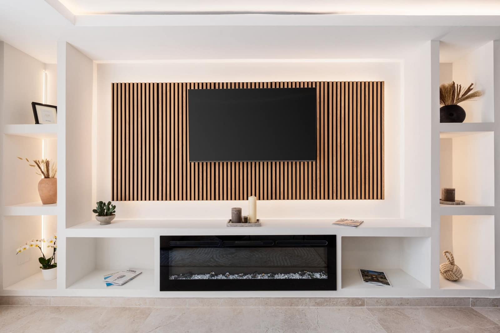 3 sypialnia Apartament na sprzedaż w Nueva Andalucia z basenem - 950 000 € (Ref: 9644700)