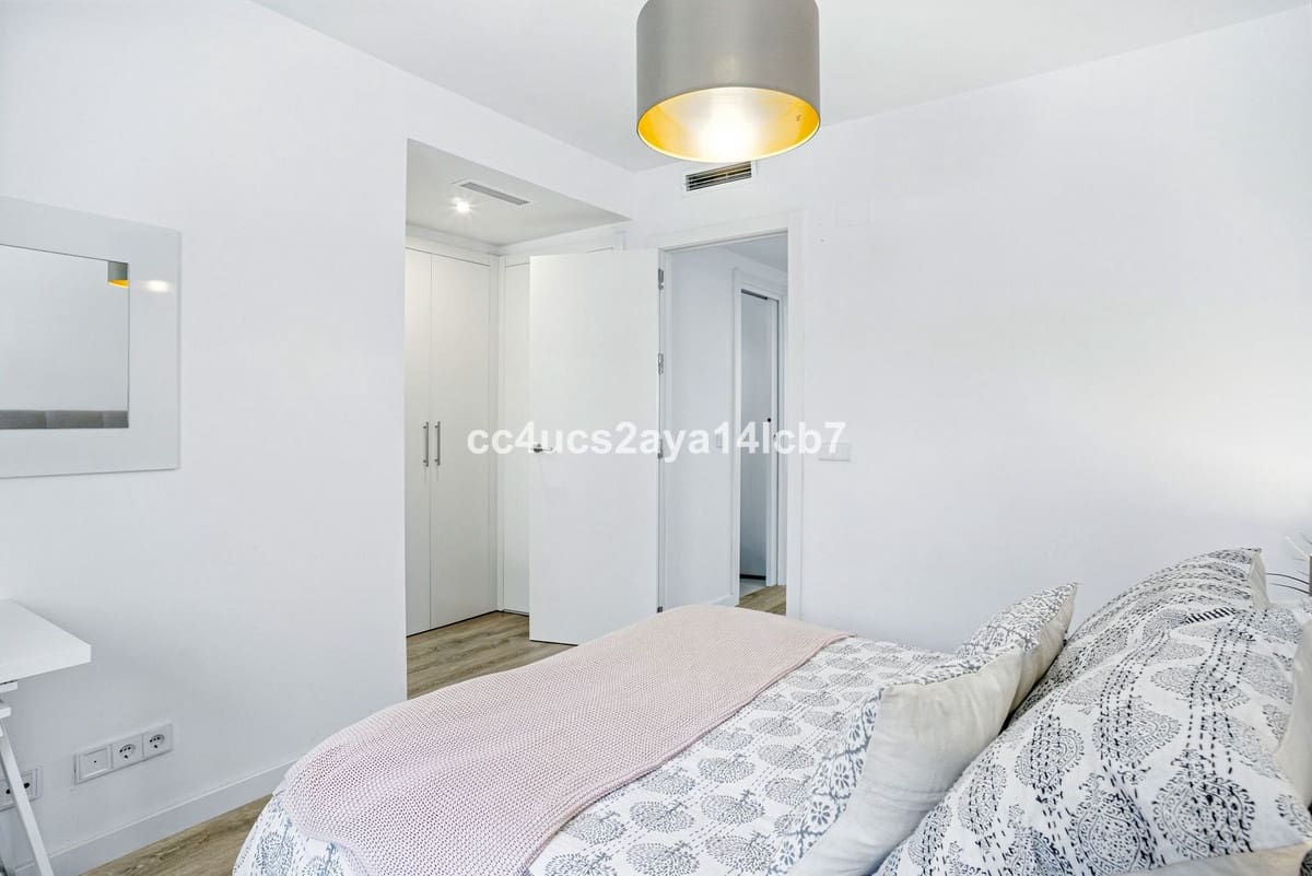 2 quarto Apartamento para venda em Estepona com piscina - 385 000 € (Ref: 9648024)