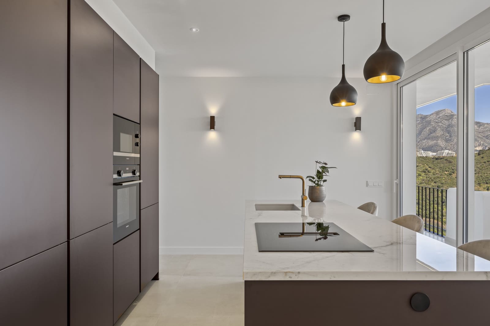 3 Zimmer Apartment zu verkaufen in Benahavis mit Pool - 890.000 € (Ref: 9661980)