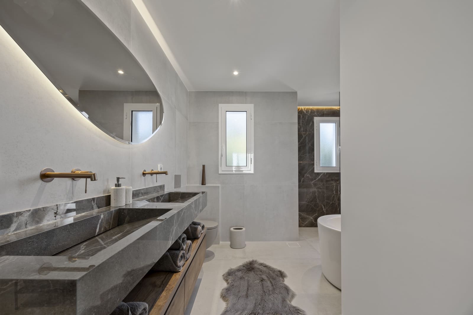 3 Zimmer Apartment zu verkaufen in Benahavis mit Pool - 890.000 € (Ref: 9661980)