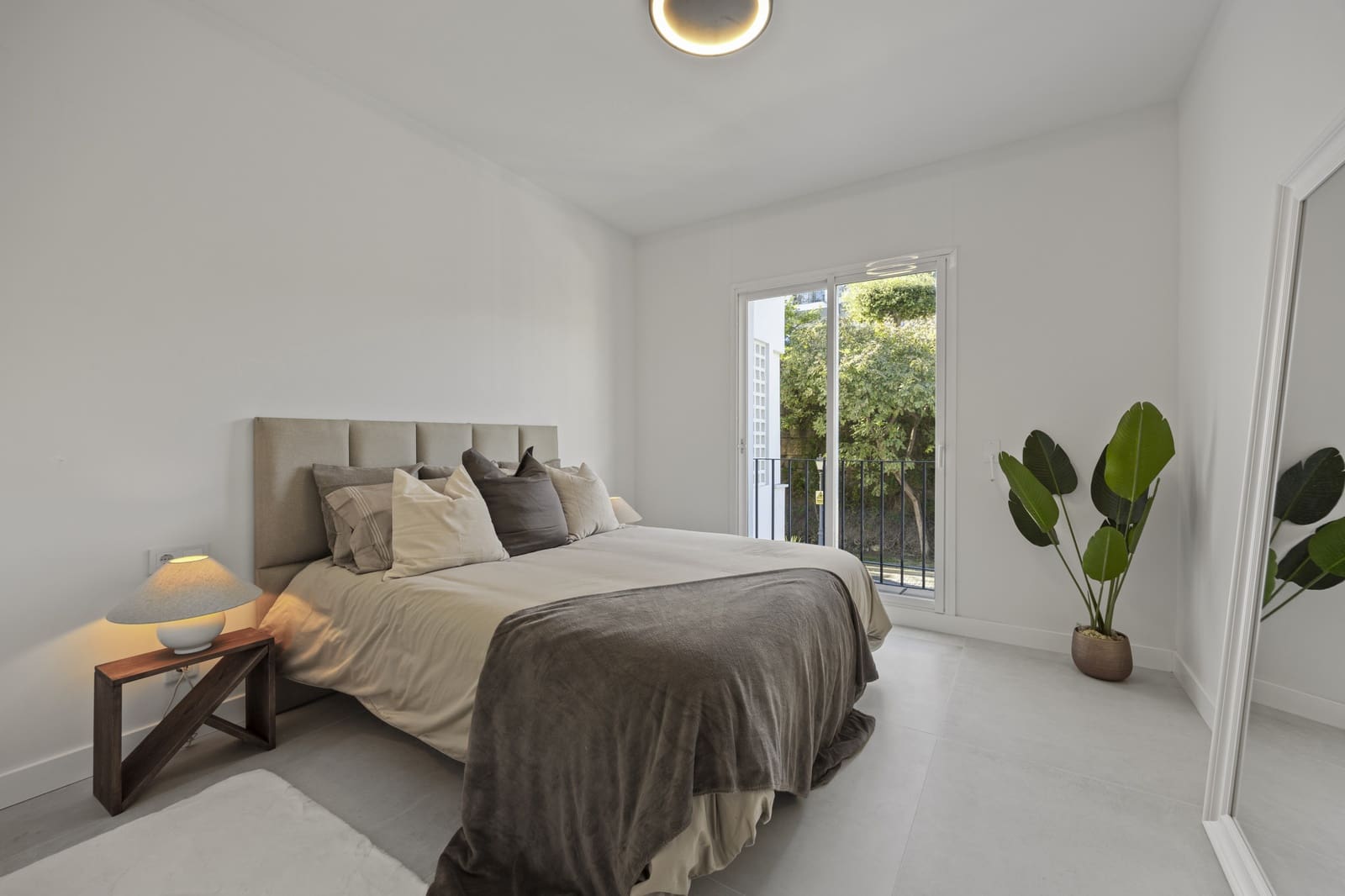 3 Zimmer Apartment zu verkaufen in Benahavis mit Pool - 890.000 € (Ref: 9661980)