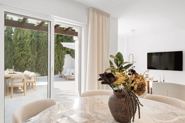 3 soverom Hus til salgs i La Dama de Noche - La Alzambra, Marbella - € 939 000 (Ref: 9663897)