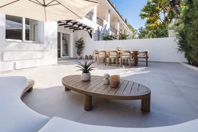 3 soverom Hus til salgs i La Dama de Noche - La Alzambra, Marbella - € 939 000 (Ref: 9663897)