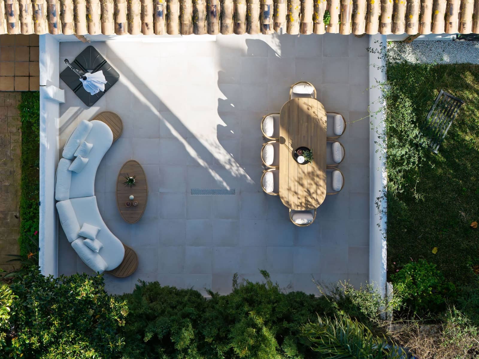 3 soverom Hus til salgs i Nueva Andalucia med svømmebasseng - € 939 000 (Ref: 9663897)