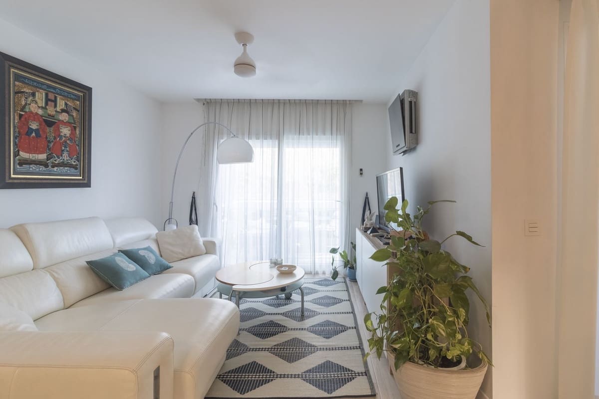 Apartamento de 3 habitaciones en Benalmádena en venta con piscina - 455.000 € (Ref: 9663901)