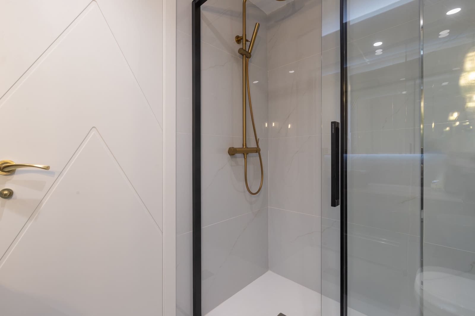 2 soverom Leilighet til salgs i Marbella - € 629 000 (Ref: 9663906)