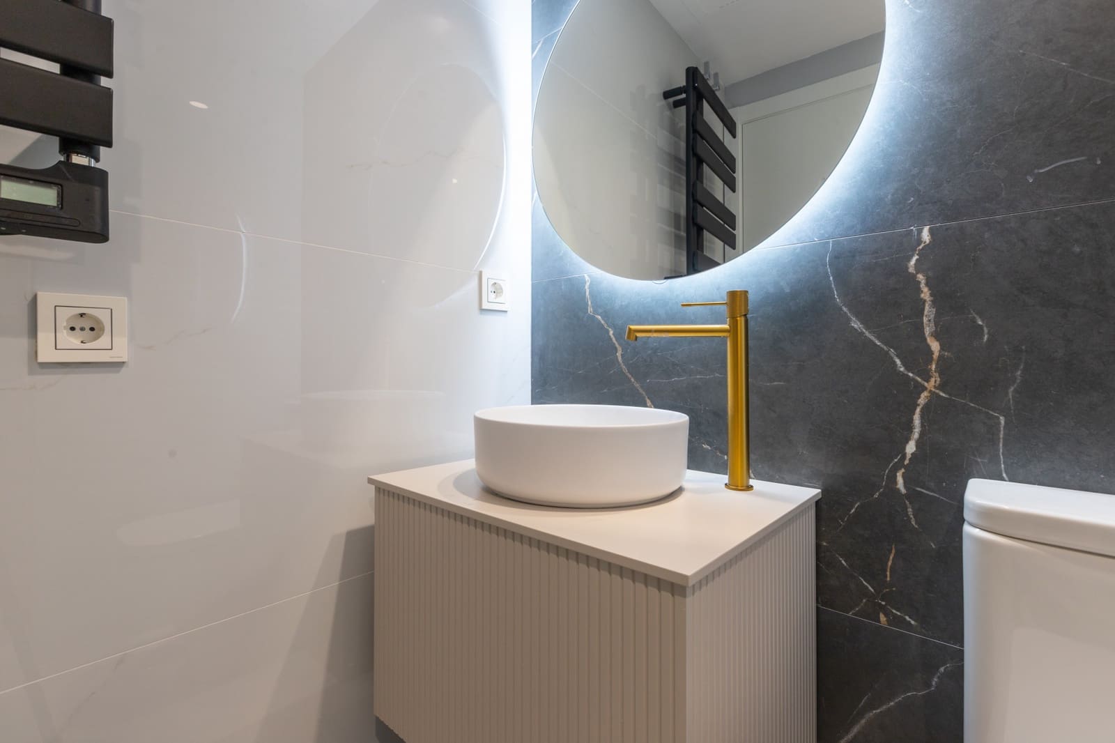 2 soverom Leilighet til salgs i Marbella - € 629 000 (Ref: 9663906)