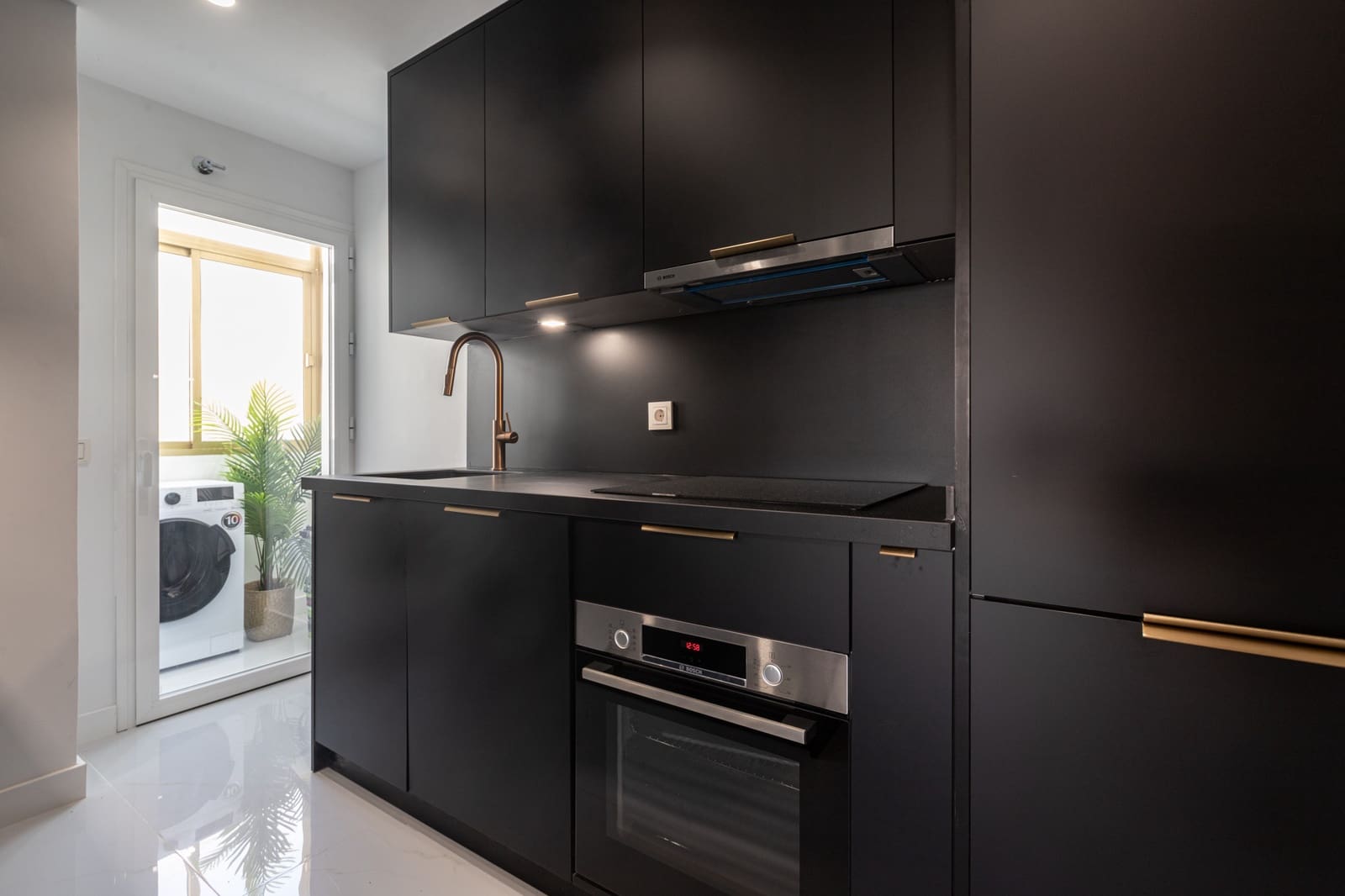 2 soverom Leilighet til salgs i Marbella - € 629 000 (Ref: 9663906)