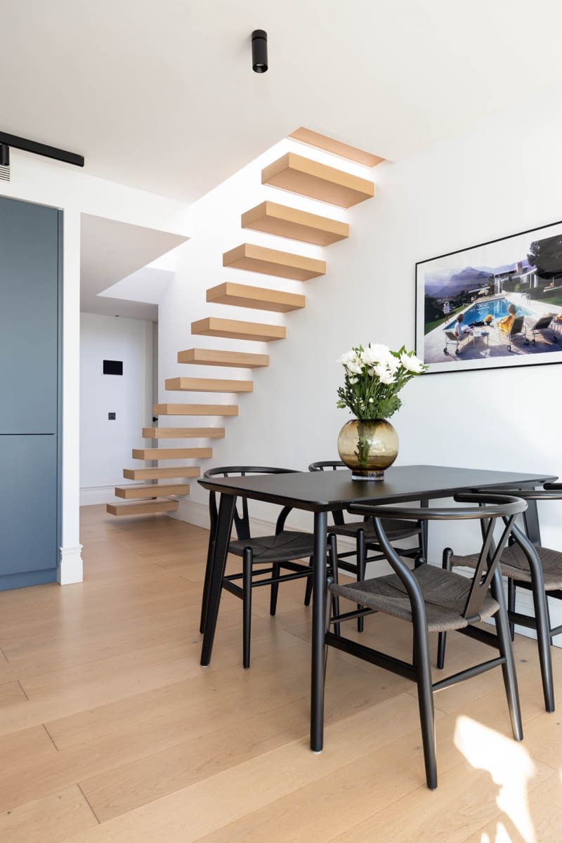 Apartamento de 2 habitaciones en Nueva Andalucia en venta con piscina - 495.000 € (Ref: 9663910)