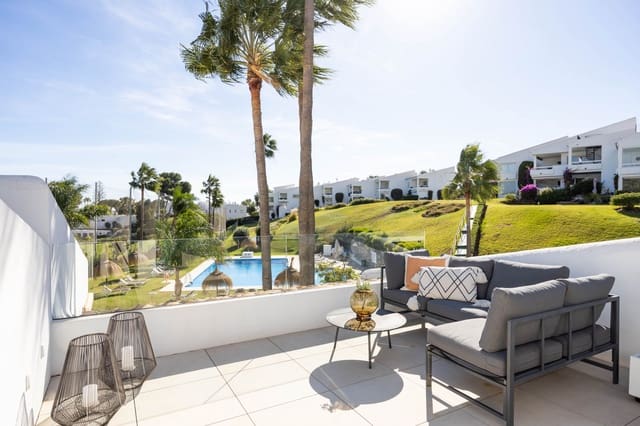 Apartamento de 2 habitaciones en La Dama de Noche - La Alzambra, Marbella en venta con piscina - 495.000 € (Ref: 9663910)