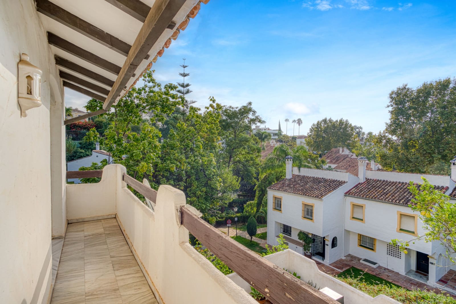 3 sypialnia Dom na sprzedaż w Golden Mile z basenem - 845 000 € (Ref: 9663913)