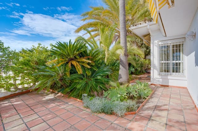 3 slaapkamer Villa te koop in Riviera del Sol, Mijas met zwembad - € 995.000 (Ref: 9663914)