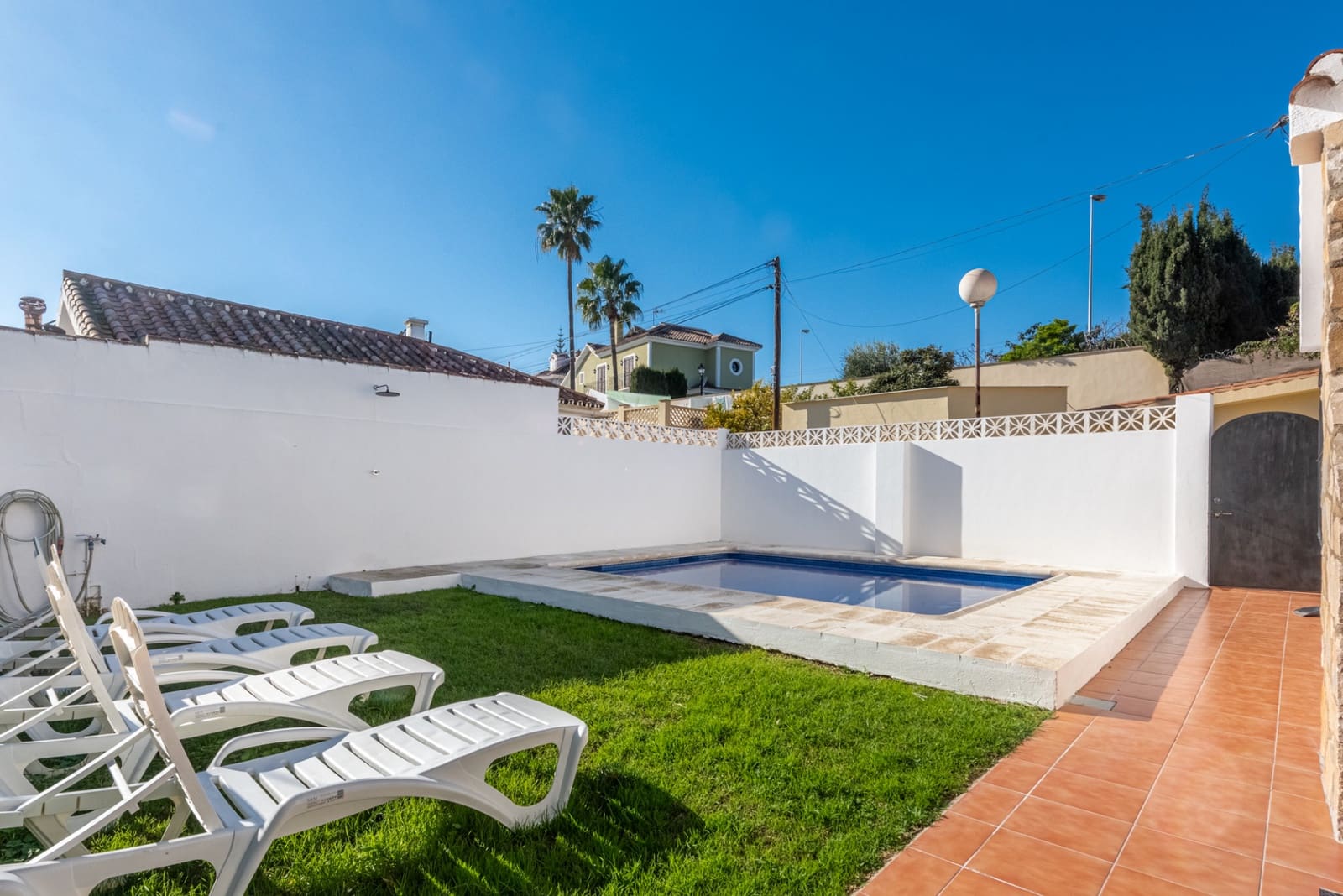 3 slaapkamer Villa te koop in Fuengirola met zwembad - € 469.000 (Ref: 9663921)