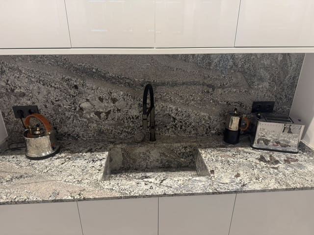 2 sovrum Lägenhet till salu i Benahavís pueblo, Benahavís med pool - 470 000 € (Ref: 9663922)