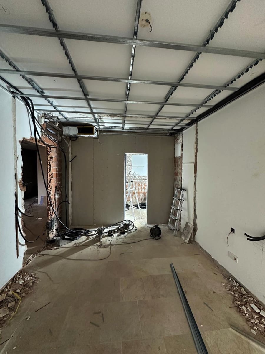 3 sypialnia Apartament na sprzedaż w Estepona z basenem garażem - 545 000 € (Ref: 9663925)