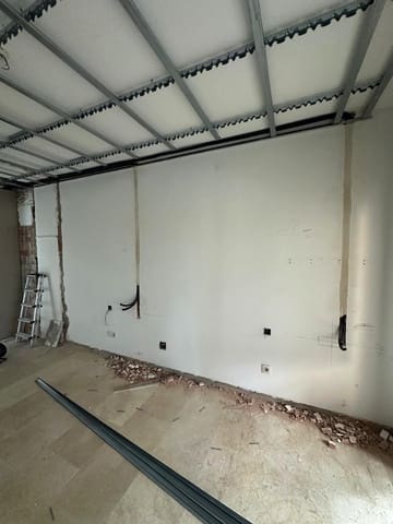 3 sypialnia Apartament na sprzedaż w Centro, Estepona z basenem garażem - 545 000 € (Ref: 9663925)