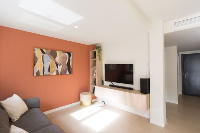 3 sypialnia Dom na sprzedaż w Centro, Estepona z basenem - 549 000 € (Ref: 9663926)