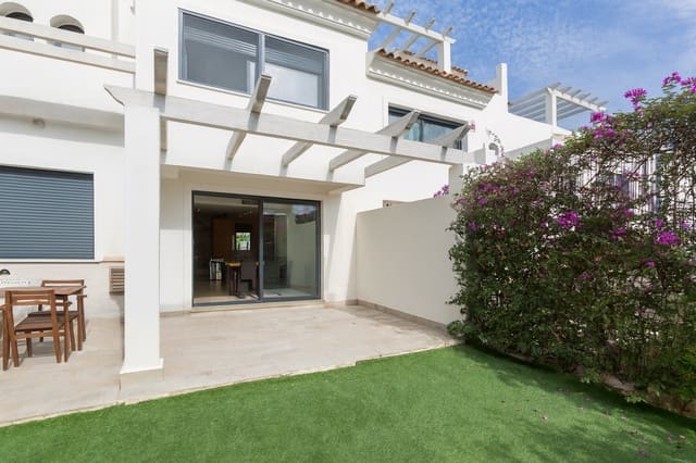 3 sypialnia Dom na sprzedaż w Centro, Estepona z basenem - 549 000 € (Ref: 9663926)