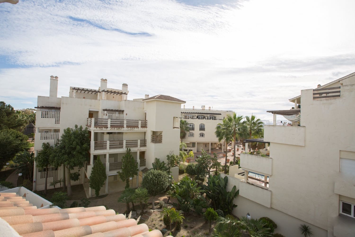 3 sypialnia Dom na sprzedaż w Estepona z basenem - 549 000 € (Ref: 9663926)