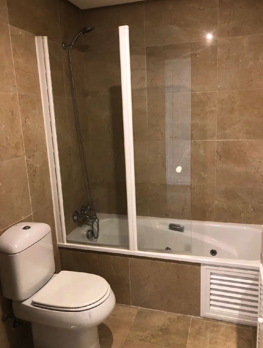 3 bedroom Apartment for sale in Manilva with pool garage - € 549,000 (Ref: 9663927)