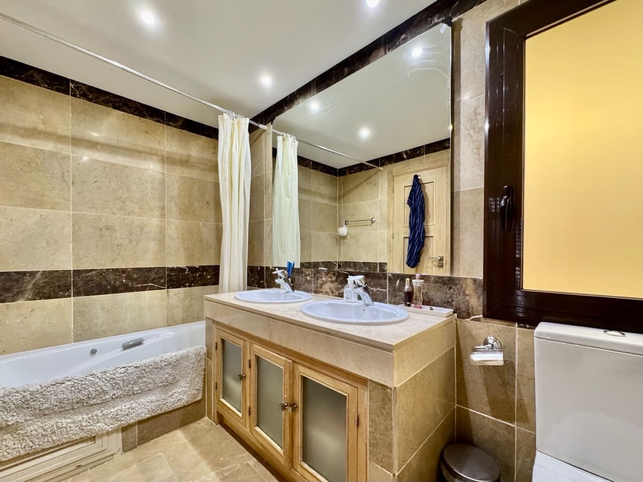 3 bedroom Apartment for sale in Manilva with pool garage - € 560,000 (Ref: 9663929)